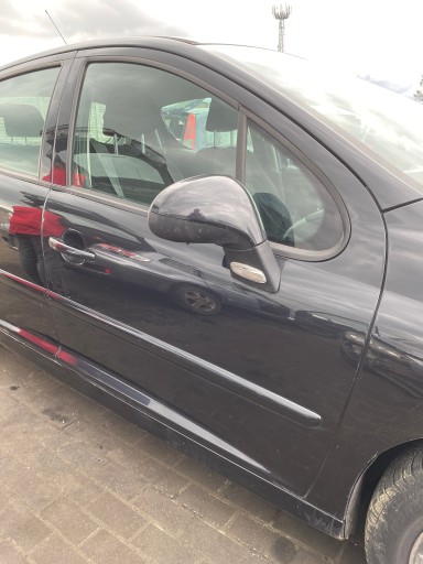 dveře pravé přední předek Peugeot 207 06-15 kód lakieru EXLC