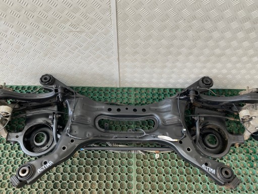 NISSAN ALTIMA L33 12-17 sususpension rear. axle beam sider swings of the arm rear part