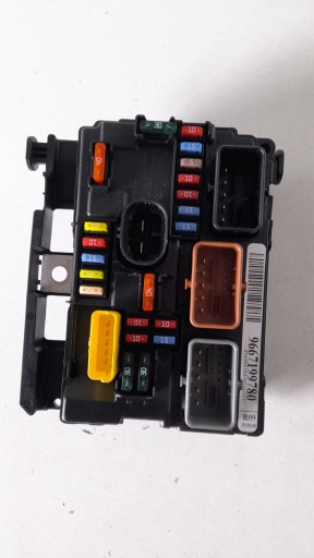 Bsm 9667199780 r09 peugeot citroen