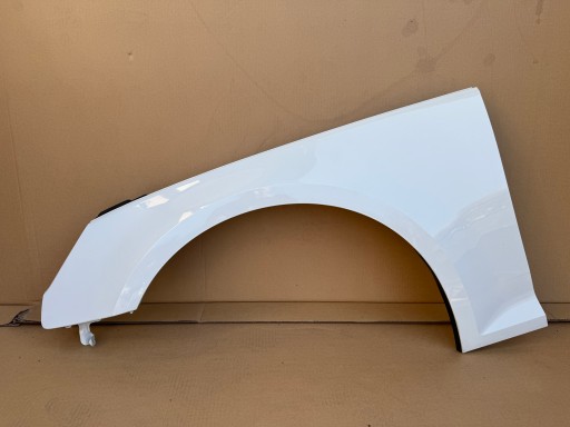 8W0821105A - Крило ліве audi a4 s4 b9 8w колір ls9r 2016-2019