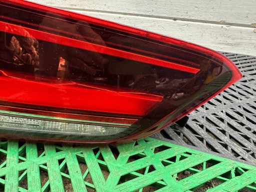 light rear w klapie rear part side left BMW X1 F48 LCI 7477717