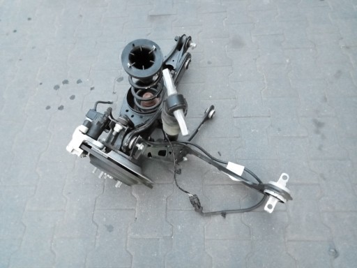 Ford focus mk4 estate 2018-23 - амортизатор важеля підвіски. справа ззаду