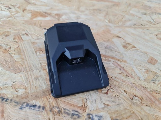 GRAND CHEROKEE WK2 КАМЕРА ЛОБОВОЕ СТЕКЛО СПЕРЕДИ P68231908AB