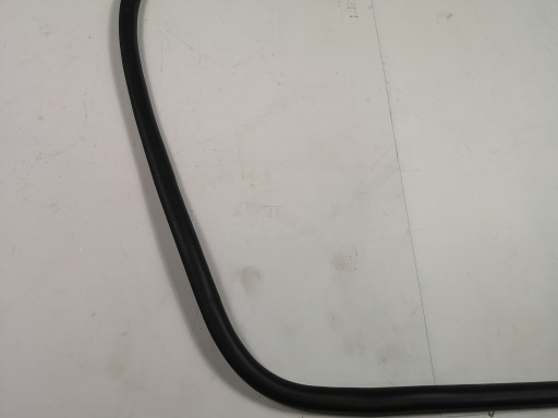 gasket door left front Ford Explorer 2020