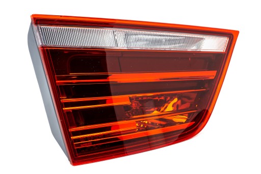 63217217309 - Лампа на левой крышке багажника bmw f25