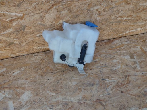 1J0955453K/L - БАЧОК ОМИВАЧА VW GOLF IV 97-05 XENON