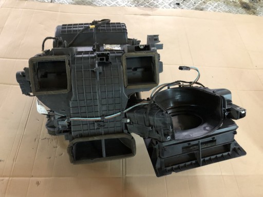 NV400 2.3 - НАГРЕВАТЕЛЬ ВОЗДУХОДУВКИ RENAULT MASTER III 10-