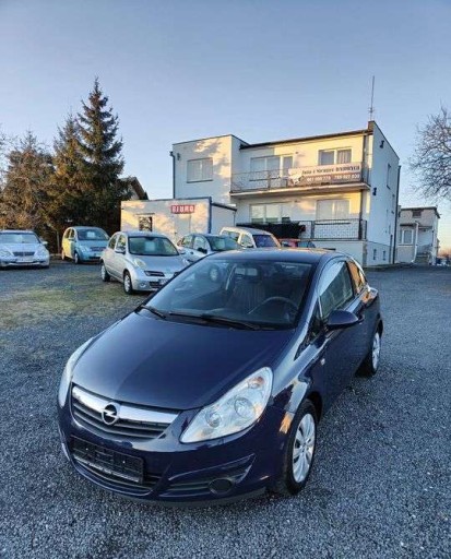 Opel Corsa D Hatchback 1.2 Twinport ECOTEC 80KM 2009