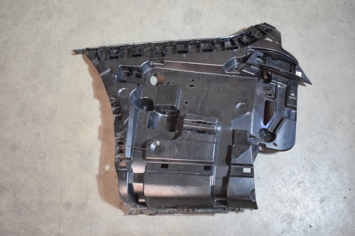 bumper bracket rear part rear left BMW G70 1