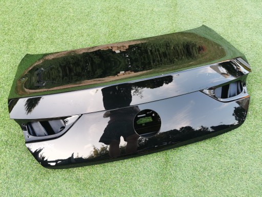 MERCEDES CLA 118 ЗАДНЯЯ КРЫШКА БАГАЖНИКА