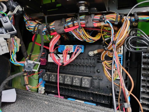 a2215402250, 2215402250 - Водитель сэм мерседес актрос mp4 a0014461558