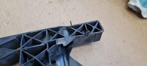 A6 C7 4G support bracket holder lights left front 4G0805607