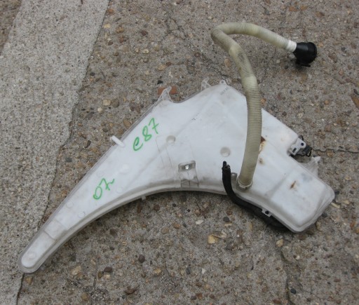 BMW E87 5D 07R behälter der spritzdüse 7124231