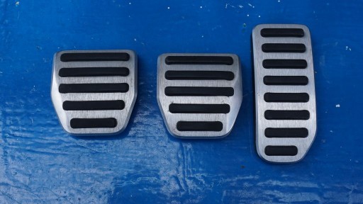 VOLVO S60 V60 R-DESIGN - РАМКА И ПЕДАЛИ