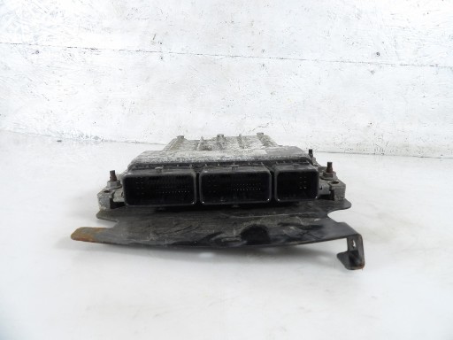 RENAULT SCENIC III 1.2TCE Bedienteil DES MOTORS 237104817R