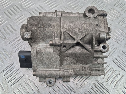 Pompa olio motore cambio ingranaggi MERCEDES E250 CDI W212 A2212700197 OM651