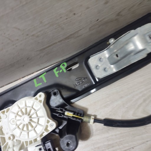 Mécanisme essuie glaces Arrière Arrière Bouche buse Gauche Jaguar F-Pace C42089104