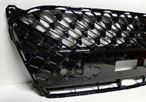 TOYOTA AYGO 53111-0H140 2021- grill grille grid of a bumper