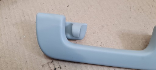 A4 B9 8W handle bracket of the roof left rear part SZARO TYTANOWY 4M0857607 A5 8W