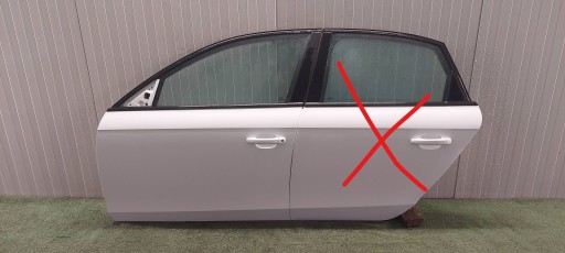 door left front AUDI A4 B8 LAK: LY9C