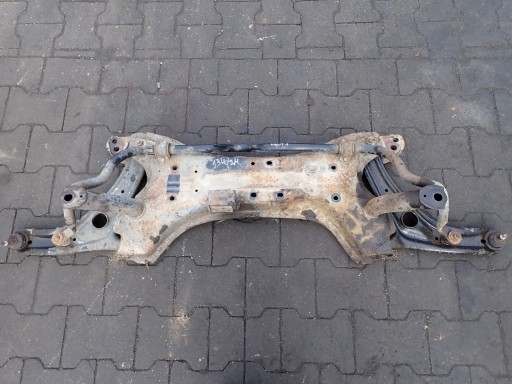 Тележка сани траверс Тойота Ярис и лифт 1.4 D4D 04r