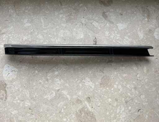 VW ARTEON R-LINE Leiste Schutzleiste CHROM Grill der Stoßstange GRILLA vorne rechts 3G8853242