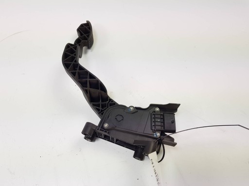 PEDAL 517856400 LANCIA DELTA