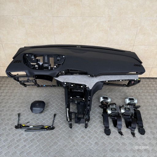 dashboard complete airbag console tension belts cockpit PEUGEOT 3008 II LIFT GT 2020 ROK