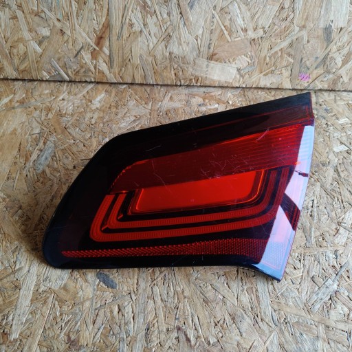 light rear w klapie rear part side right Citroen C4 II 9808624780