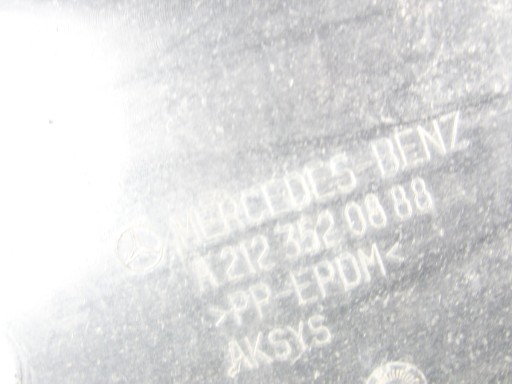 BLENDE ABDECKUNG DES QUERLENKERS HINTEN HECK LINKS MERCEDES W212