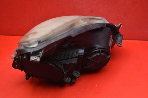 REFLEKTOR left light front EU 93189357 OPEL CORSA D 06-11