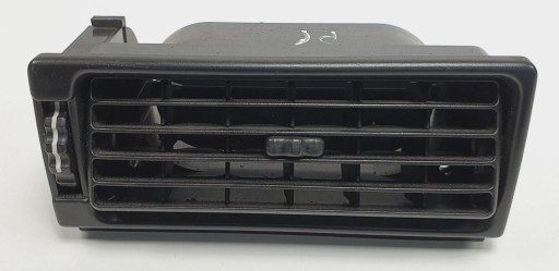 Решітка вентиляційного отвору права VOLVO V90 і