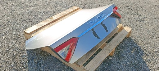 boot door rear boot Maserati GranTurismo 2008