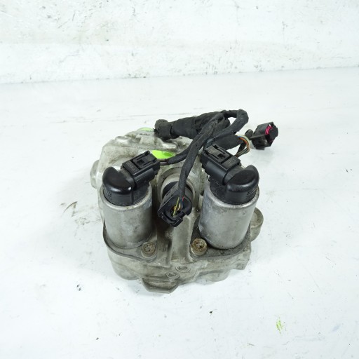 BMW 7 F01 F02 BLOK ZAWOROWY DYNAMIC DRIVE 6775258