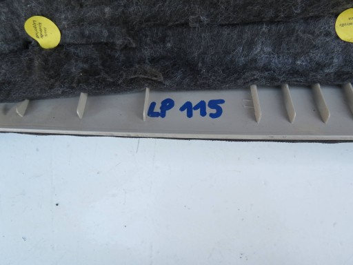 plastic cover SLUPKA left MERCEDES CLS W218 A2186909325
