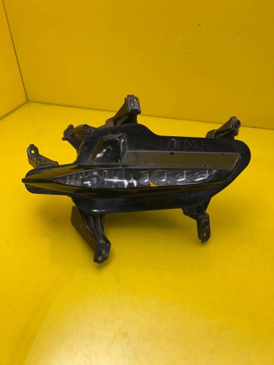 fog light right front Kia Ceed III 3 Lift 2021- Led 92202-J7500