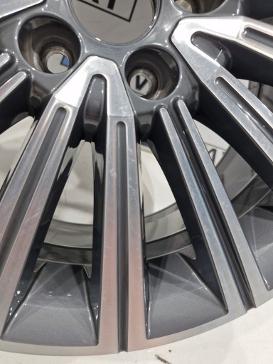 SEAT IBIZA disk 6P 6F 16 CALI 7J ET 43 6P0601025D