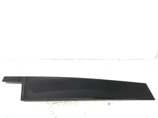 A1676903300 - Молдинг двері ліва передня стійка W167 GLE 2020-