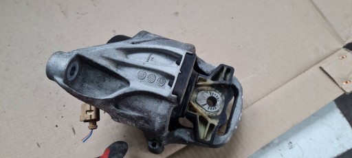 A4 B9 8W engine mount left 2.0 TDI 8W0199371AT A5 8W