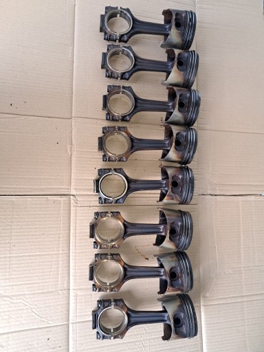 Piston Moteur MERCEDES 107 SL W126 380 116,963