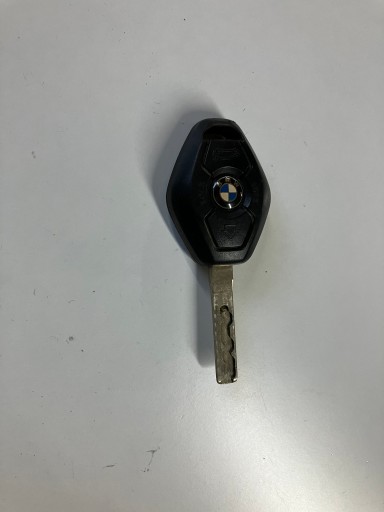 Ключ BMW X3 E83 LIFT