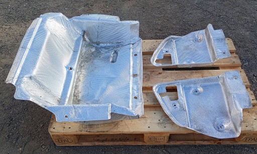 blende abdeckung hitzeschutz des bodens kofferraum ladeboden Maserati GranTurismo 2008