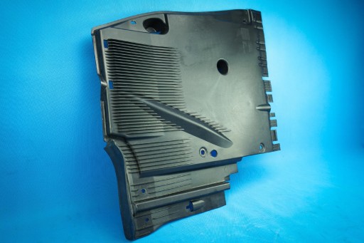 cover chassis left Audi A5 S5 Spb 8T8825215B