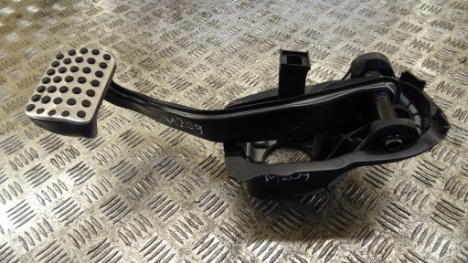 Pedal freno Mercedes-Benz C W205 AMG A2052920515 nr M209