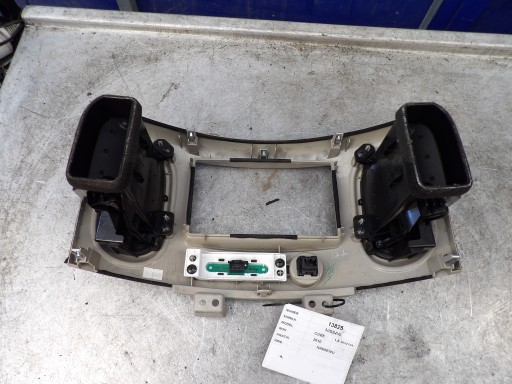 Nissan Cube Z12 BOCCHETTA ARIA ANTERIORE 68260 1FC0A P10381 B17500