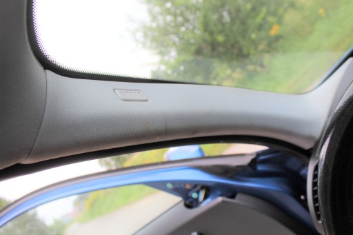 Облицювання стійки а передня ліва BMW E87