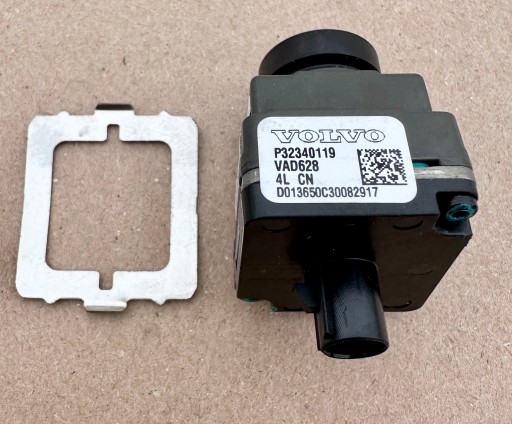 32340119 - Volvo xc90 ii v90 xc60 xc40 камера заднего вида задняя дверь багажника передняя