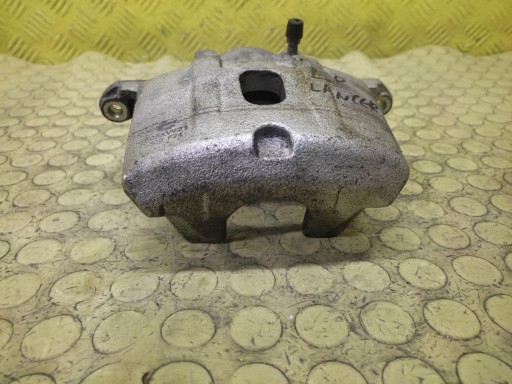 MITSUBISHI LANCER caliper brake left front