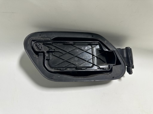 Volkswagen Golf VIII dvířka nádrže paliva 5H0809857