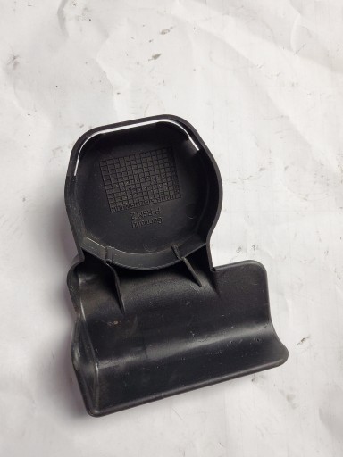 kryt kryt obal POMPY ABS OPEL CORSA D